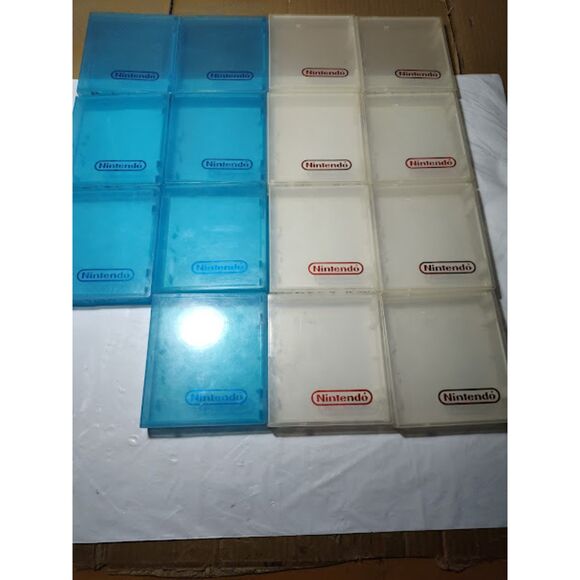Vintage Lot of 15 Nintendo Hard Game Cases Clear & Blue - Picture 3 of 15